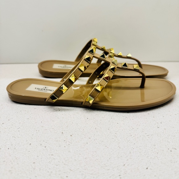 Valentino Garavani Rockstud Jelly Thong Sandals Gladiator Powder Nude Sz 36 - Picture 9 of 16